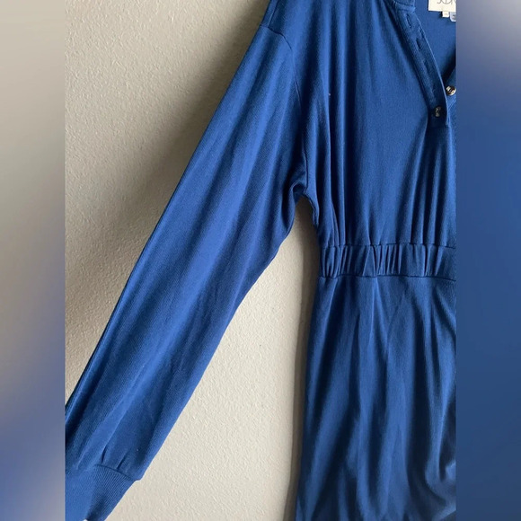 Chaser Blue Midi Dress NWT - Picture 9 of 12